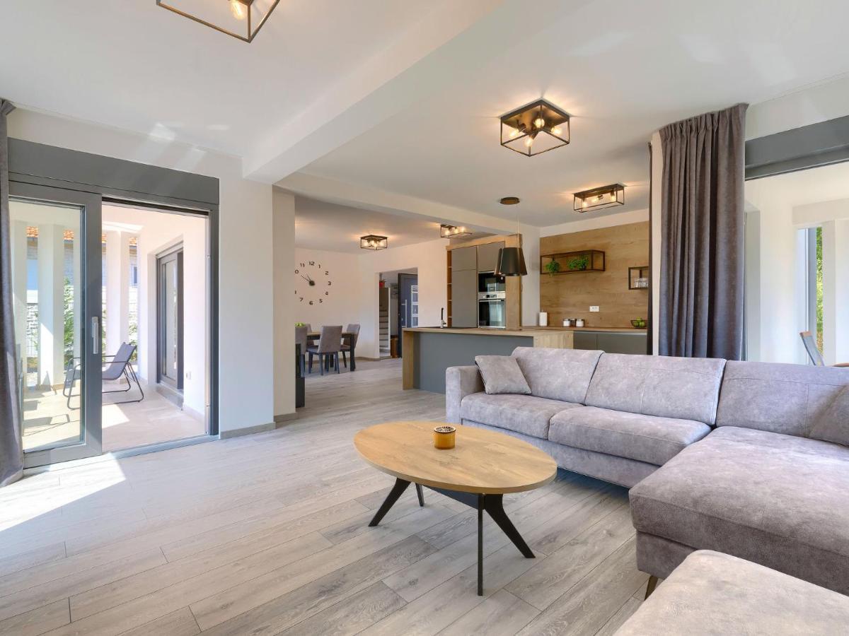 Holiday Home Villa Essea By Interhome Kanfanar Extérieur photo